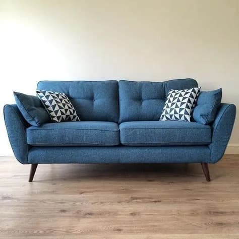Inema lounge chair, view 2