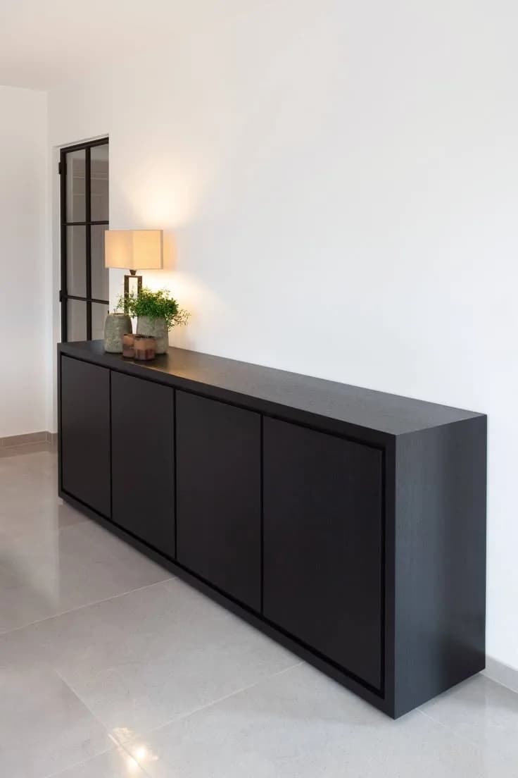 Muhabura sideboard, view 4