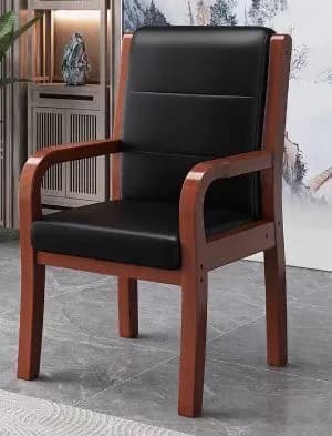 Nyarutarama executive chair, view 2